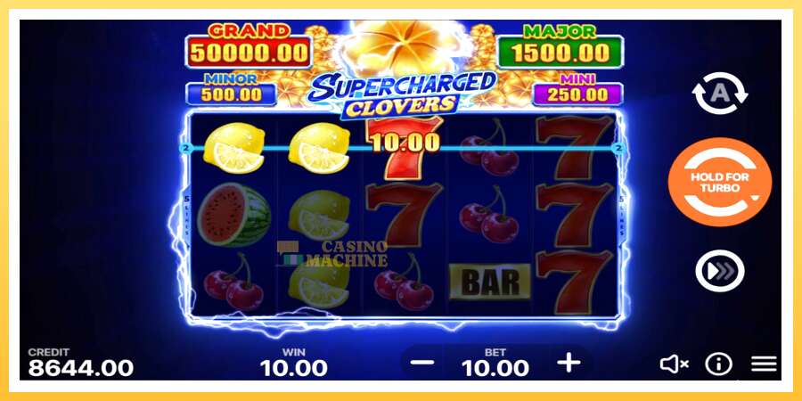 Supercharged Clovers: Hold and Win: ပိုက်ဆံအတွက်ကစား, ပုံ 3